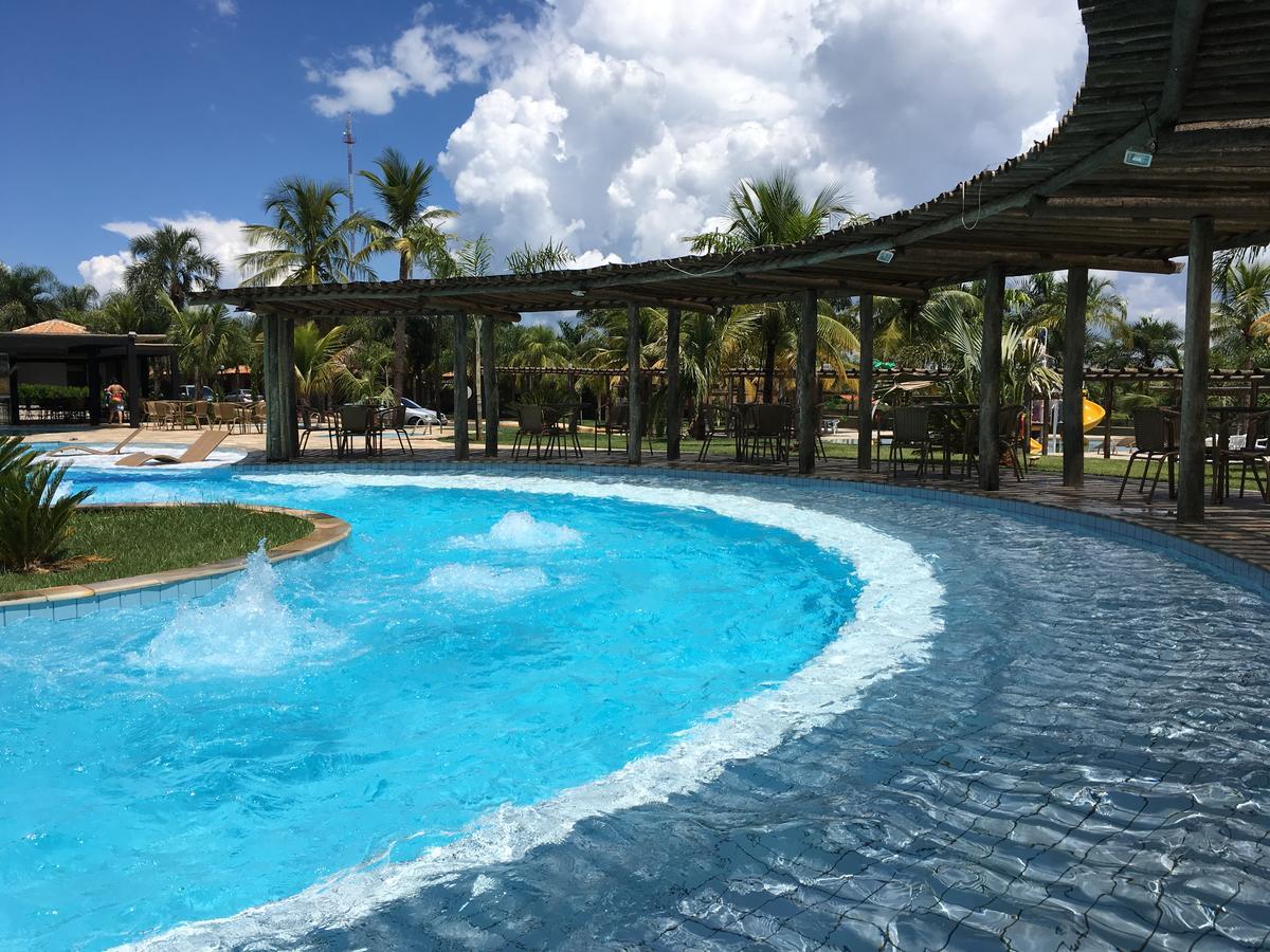 Grandes Lagos Resorts E Parque Aquatico Santa Clara d'Oeste Exterior photo